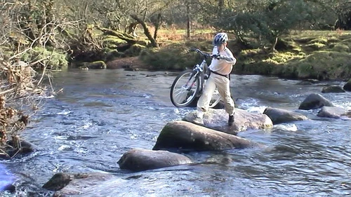 14 Nov 2004 · Dartmeet